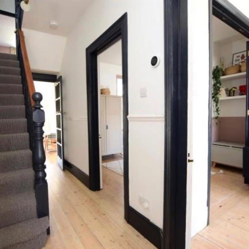 Interior painting and decorating