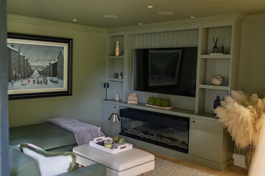 Interior painting and decorating