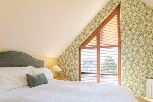 Interior painting and decorating